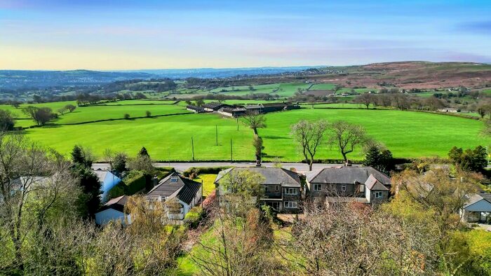 4 Bedroom Semi-Detached House For Sale In Old Lane, Hawksworth, LS20