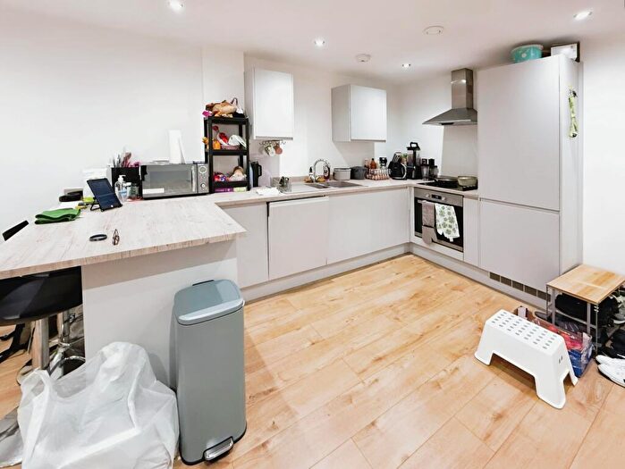 1 Bedroom Flat To Rent In Leylands House, Mabgate, Leeds, West Yorkshire, LS9