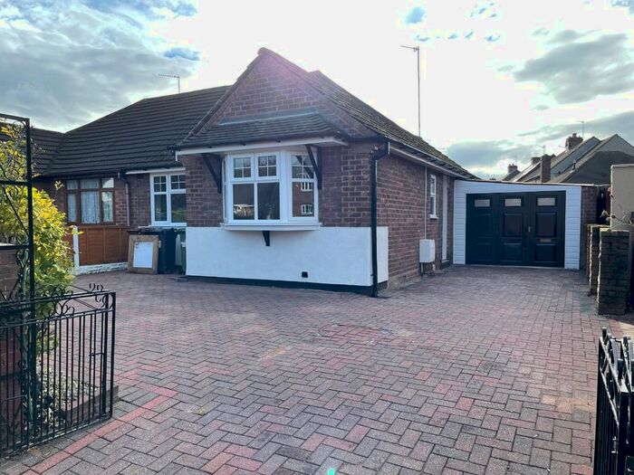 2 Bedroom Bungalow To Rent In Beech Road, Willenhall, WV13