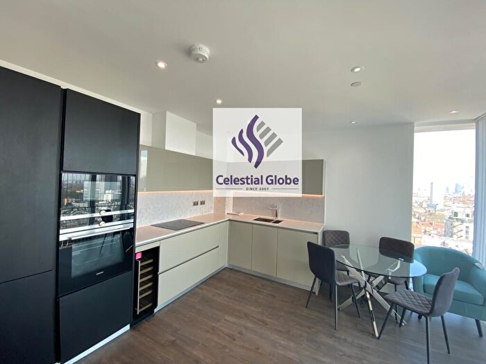 1 Bedroom Flat To Rent In Cassia House, Piazza Walk, London, E1