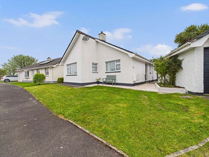 3 Bedroom Bungalow For Sale In Gwithian Road, Hayle - Well Presented Bungalow, TR27