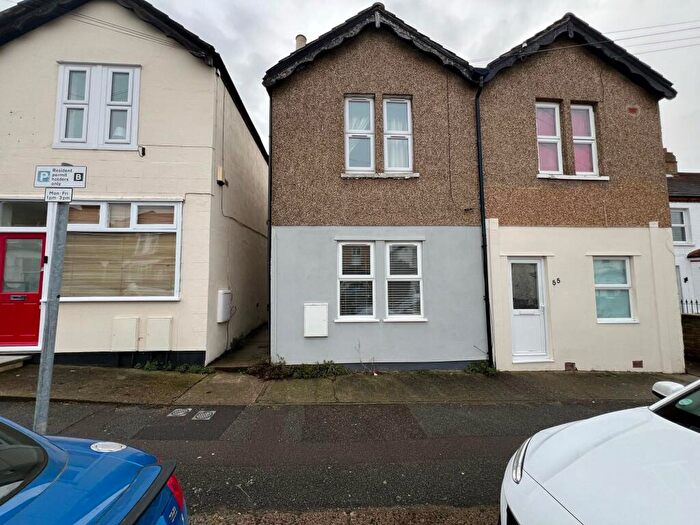 1 Bedroom Maisonette To Rent In Birkbeck Road, Sidcup, DA14