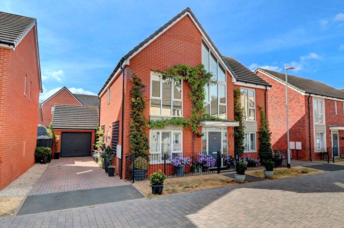 4 Bedroom Detached House For Sale In Beltex Drive, Whittington, Worcester., WR5