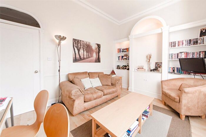 1 Bedroom Flat To Rent In Pembridge Gardens, London, W2