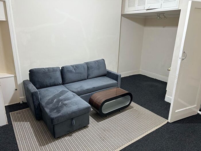 1 Bedroom Flat To Rent In Ibrox Street, Govan, Glasgow, G51