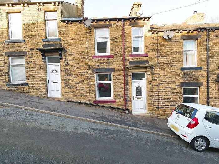 2 Bedroom Terraced House For Sale In Cromwell Street, Skipton, North Yorkshire, BD23