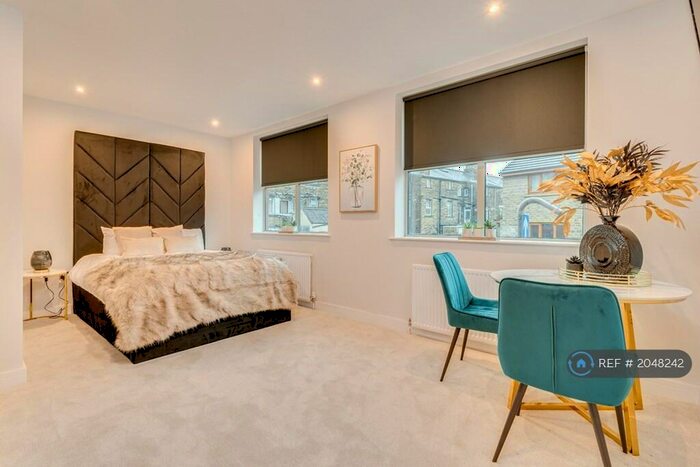 1 Bedroom Flat To Rent In Dawson House, Pudsey, LS28