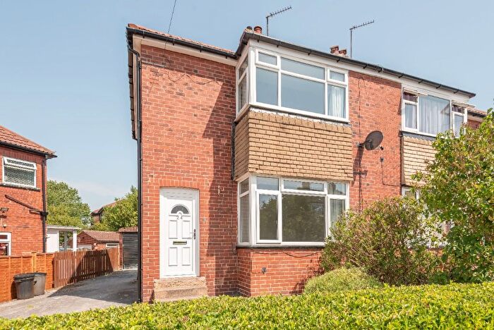 3 Bedroom Semi-Detached House To Rent In Parkland Gardens, Meanwood, Leeds, LS6