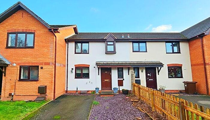 3 Bedroom Terraced House For Sale In The Pastures, Hereford, HR2