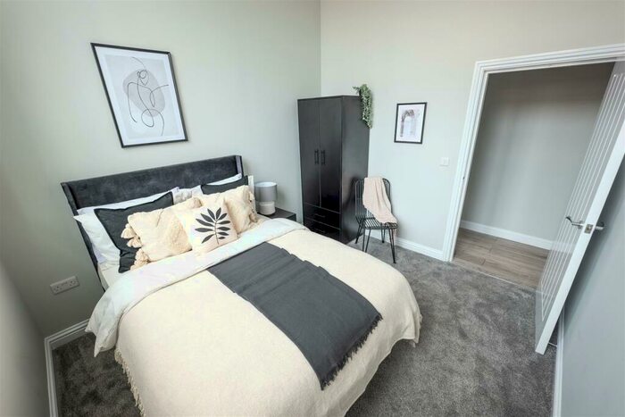 2 Bedroom Apartment To Rent In Brockwood Park, Station Road, Sheffield, S13