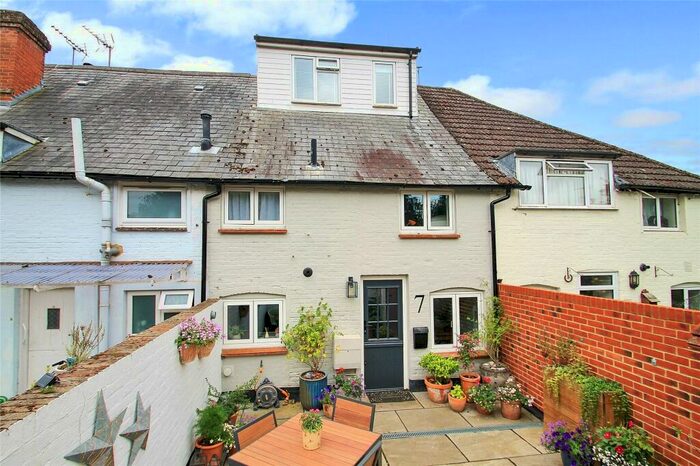 3 Bedroom Terraced House For Sale In Ripley, Surrey, GU23