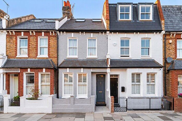 3 Bedroom Terraced House To Rent In Horder Road, London, SW6
