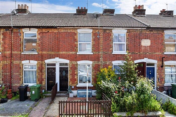 3 Bedroom Terraced House For Sale In Milton Street, Maidstone, Kent, ME16