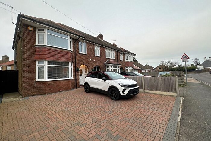 3 Bedroom End Terrace House For Sale In Middle Deal Road, Deal, CT14