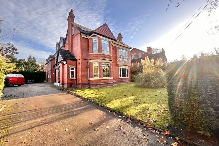 2 Bedroom Flat To Rent In Lancaster Road, Didsbury, Manchester, M20