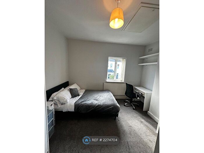 4 Bedroom Detached House To Rent In Forfield Place, Leamington Spa, CV31