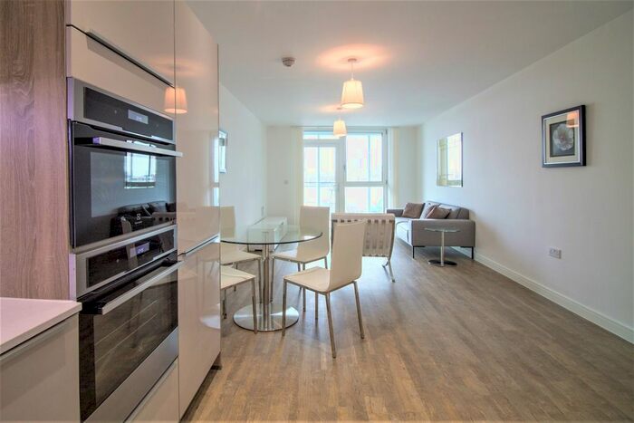 2 Bedroom Flat To Rent In Tiggap House, Enderby Wharf, Greenwich, SE10
