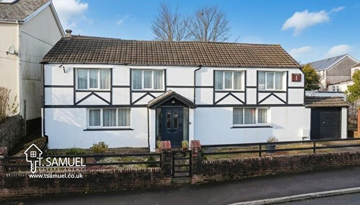 4 Bedroom Cottage For Sale In Platform One, Station Road, Hirwaun, Aberdare, CF44