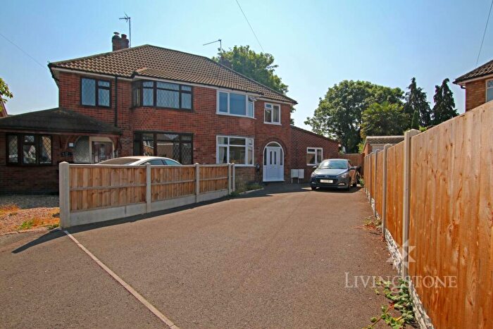 5 Bedroom Semi-Detached House To Rent In Horndean Ave, Wigston, LE18