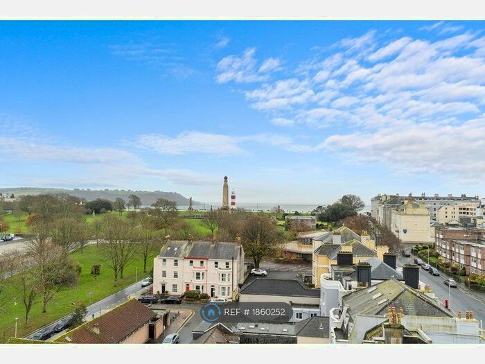 3 Bedroom Flat To Rent In Large Penthouse, Plymouth, PL1