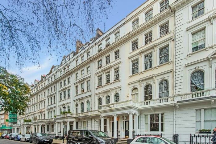 2 Bedroom Flat To Rent In Cornwall Gardens, London, SW7