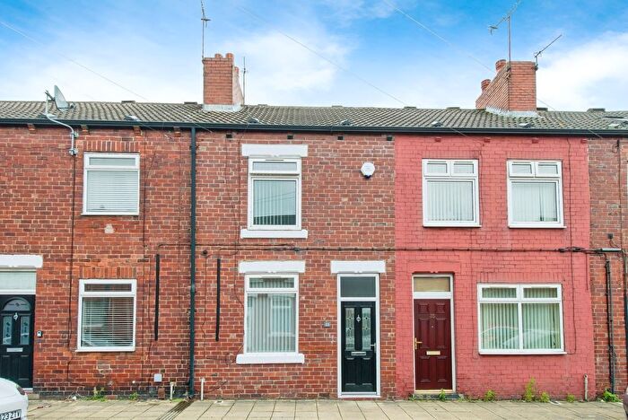 2 Bedroom Terraced House To Rent In Grafton Street, Castleford, West Yorkshire, WF10