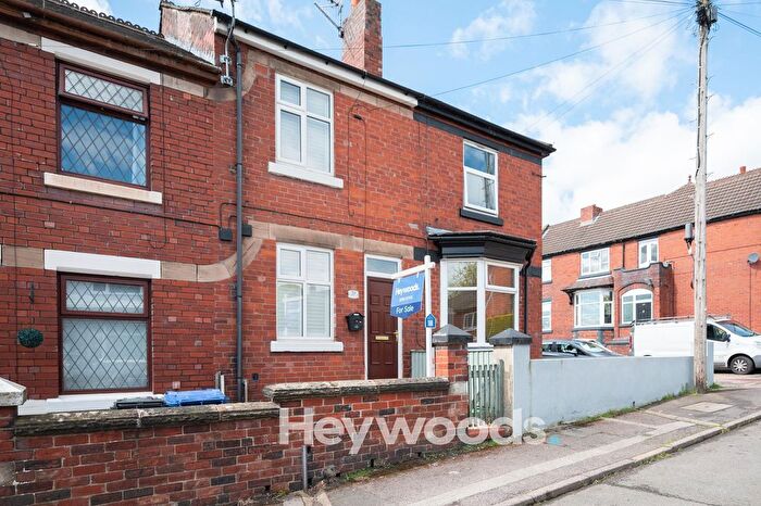 2 Bedroom Terraced House To Rent In Dimsdale View East, Newcastle-Under-Lyme, ST5