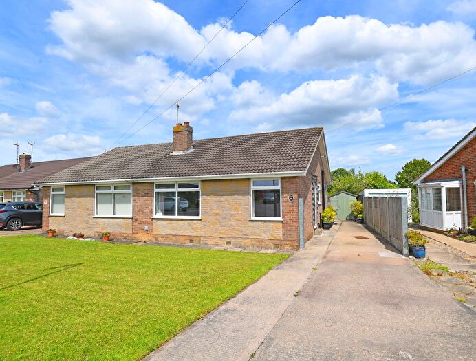 2 Bedroom Semi-Detached Bungalow To Rent In Beckwith Road, Harrogate, HG2