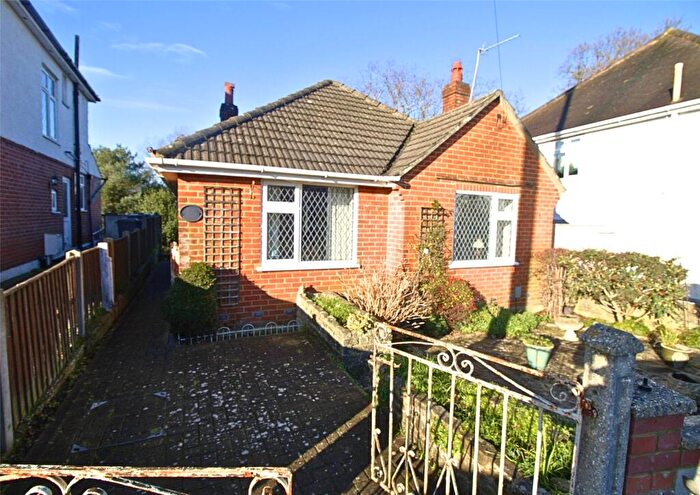 2 Bedroom Bungalow For Sale In Heather Road, Bournemouth, BH10