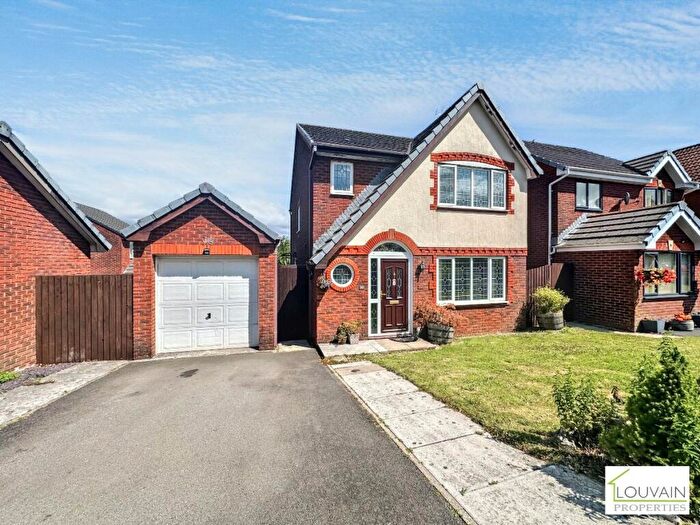 3 Bedroom Detached House For Sale In Tir-Berllan, Oakdale, Blackwood, NP12