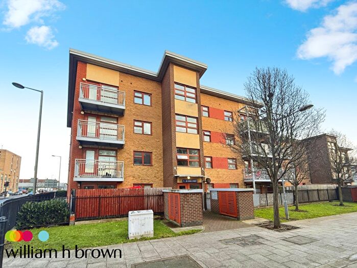 1 Bedroom Flat To Rent In Cooke Street, Barking, IG11