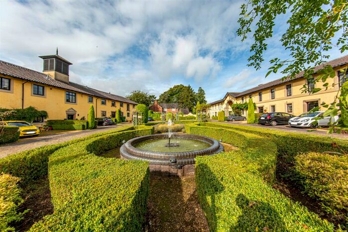 2 Bedroom Mews To Rent In Park Drive, Trentham Estate, Stone, ST4