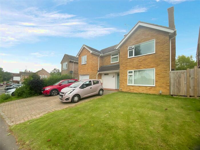 4 Bedroom Detached House To Rent In Abingdon Road, Maidstone, Kent, ME16