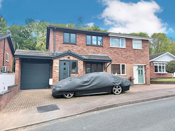 3 Bedroom Semi Detached House For Sale In Quince, Tamworth, B77