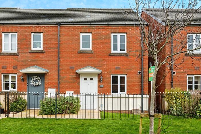 3 Bedroom End Of Terrace House For Sale In Rhodfa Delme, Llanelli, SA15