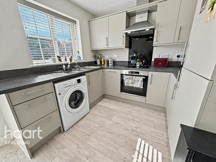 2 Bedroom Terraced House For Sale In Willow Court, Spalding, PE12