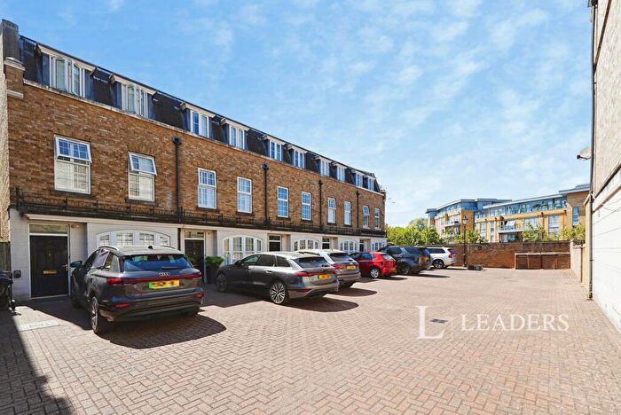 3 Bedroom Terraced House To Rent In St. Martins Lane, Beckenham, BR3