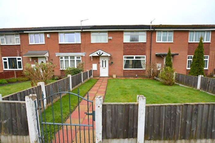 3 Bedroom Terraced House For Sale In Blithfield Walk, Denton, M34