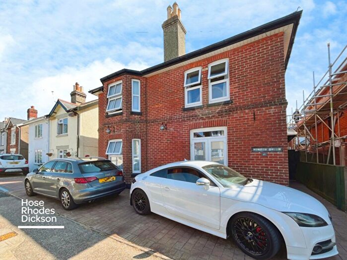 4 Bedroom Detached House For Sale In Newcomen Road, Sandown, Isle Of Wight, PO36