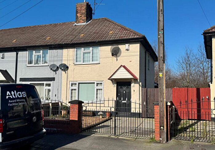 3 Bedroom Town House For Sale In Snowberry Road, Liverpool, Merseyside, L14