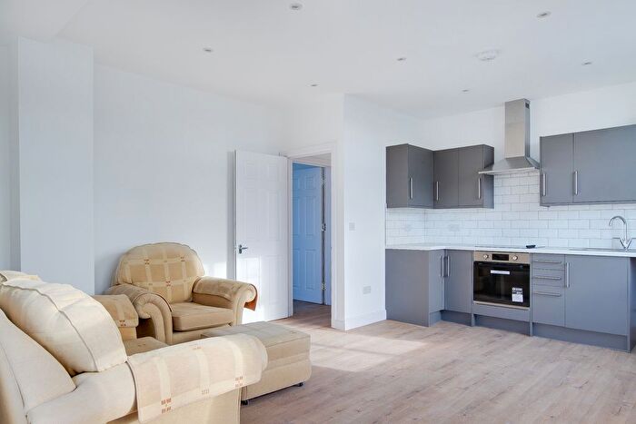 1 Bedroom Flat To Rent In Approach Road, Margate, CT9