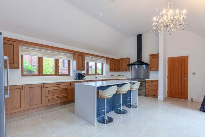 5 Bedroom Detached House To Rent In Milton Road, Drayton, Abingdon, OX14