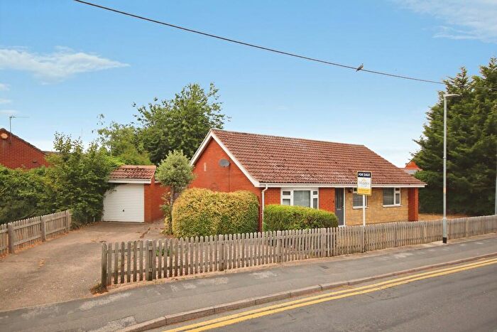 3 Bedroom Detached Bungalow For Sale In Jerusalem Road, Skellingthorpe, LN6