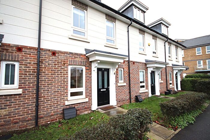 3 Bedroom Terraced House For Sale In Simpson Close, Maidenhead, SL6