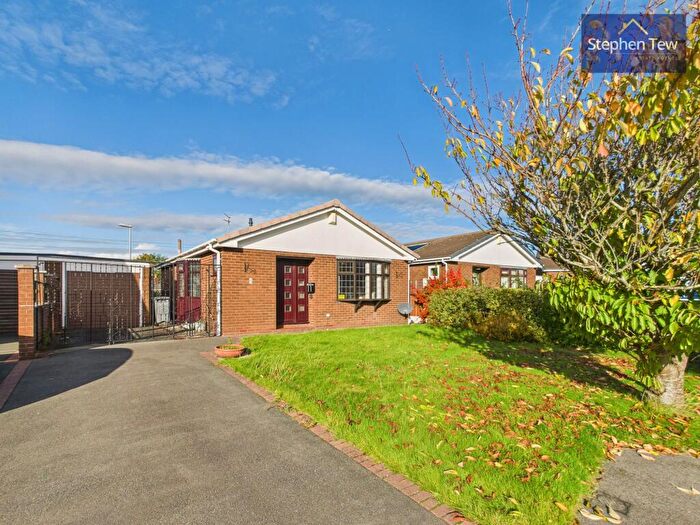 2 Bedroom Detached Bungalow For Sale In Nairn Close, Blackpool, FY4