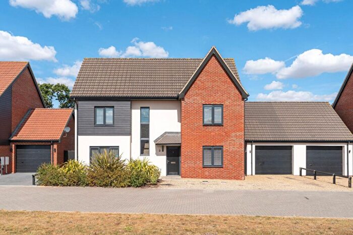 4 Bedroom Detached House For Sale In Greenfield Way, Rackheath, NR13