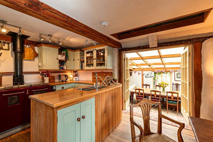 5 Bedroom Detached House For Sale In Pilsdon, Bridport, DT6