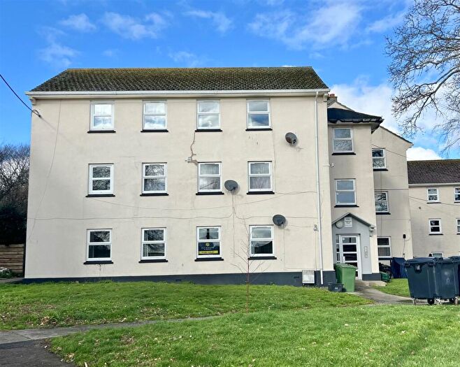 1 Bedroom Flat For Sale In Trevithick Road, St. Austell, PL25