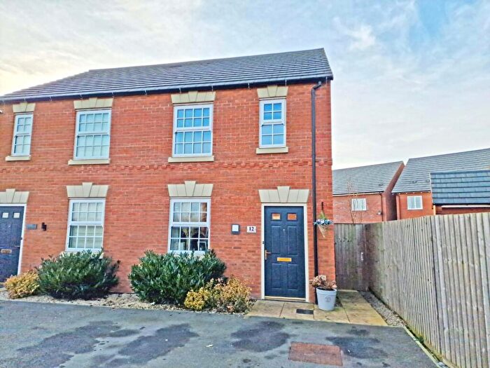 2 Bedroom Semi-Detached House For Sale In Pinetree Way, Houlton, Rugby, CV23