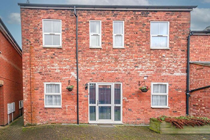 1 Bedroom Apartment For Sale In Albert Street, Kettering, NN16